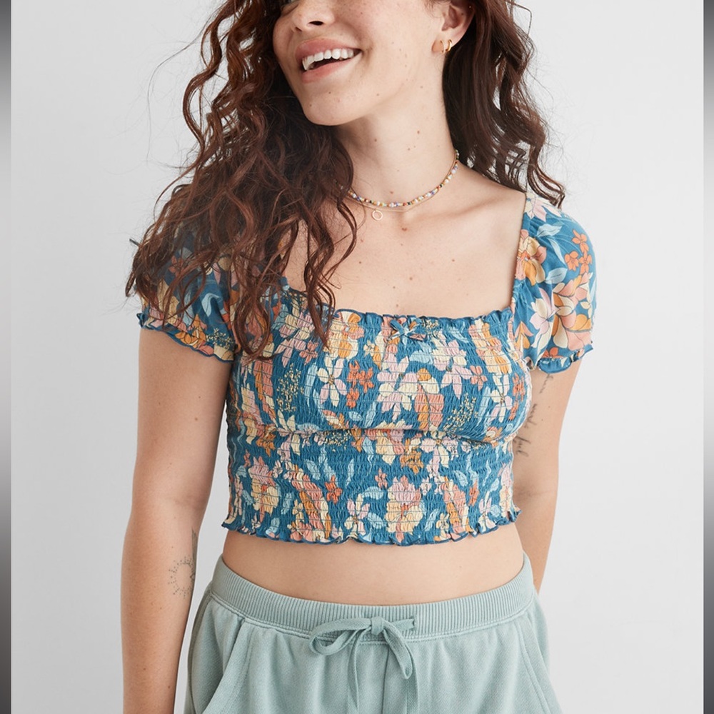 Aerie smocked puff sleeve crop top floral print size large NWOT